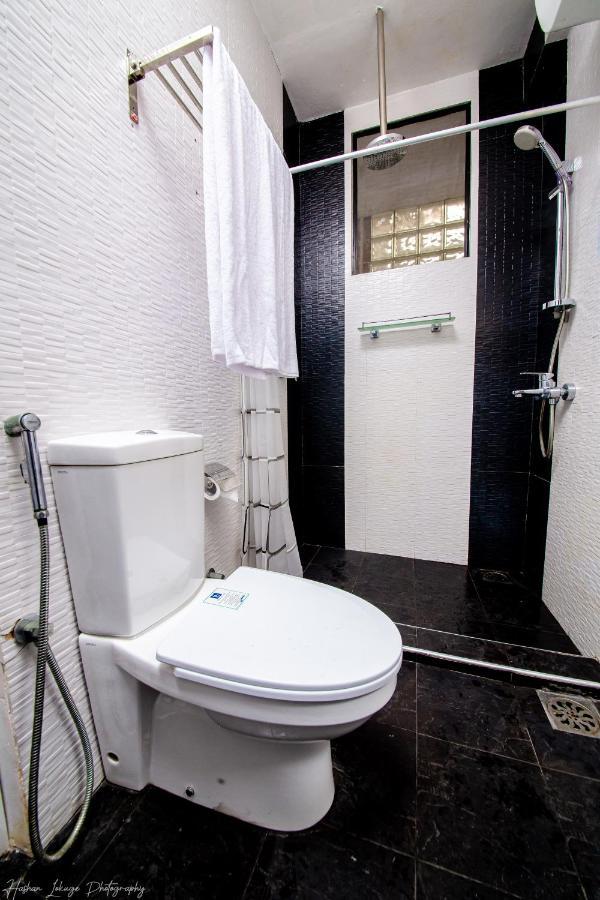 Asian House Hotel Colombo Luaran gambar